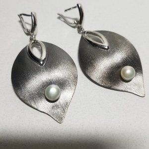 925 Sterling Silver Non Tarnish Large Teardrop Inverted Pear Pearl Earrings